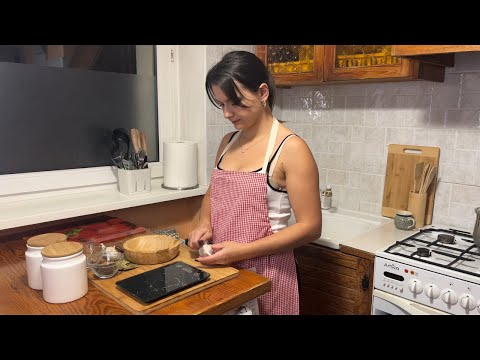 Girl Cooks Hot Smoked Meat at Home for the First Time😱🔥#outdoors #asmr #cooking #campfire