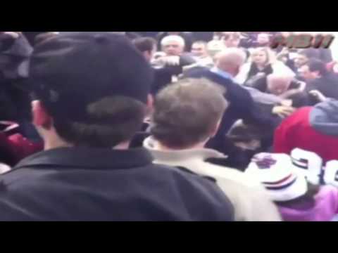 Habs fans brawl in the stands - 11/21/2011