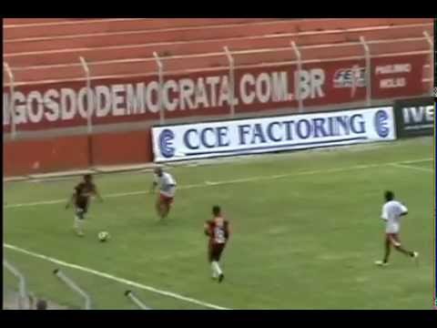 Josean da Silva Cruz  Lateral Direito