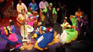 Lokua Kanza with Afrika Yetu and Rhapsody&#39;s Revue