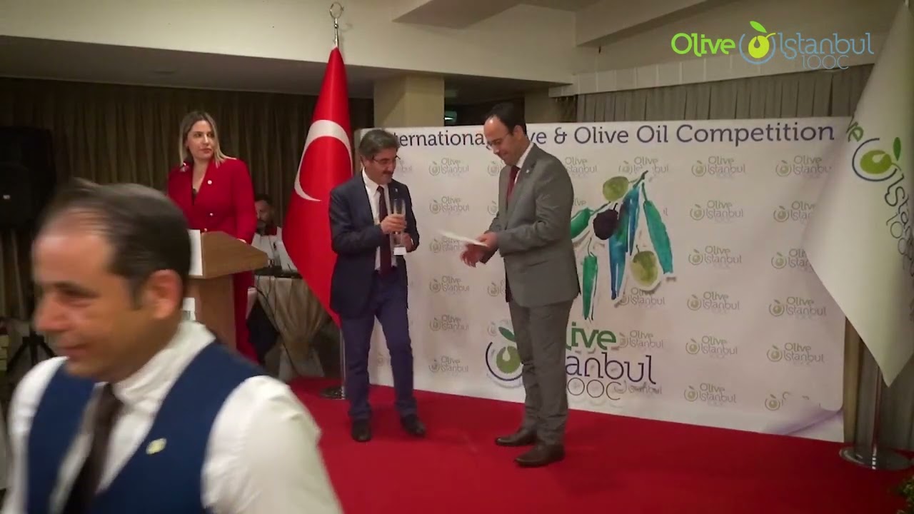 Olive Istanbul IOOC Ödül Töreni, Ödüllerin Dağıtılması
