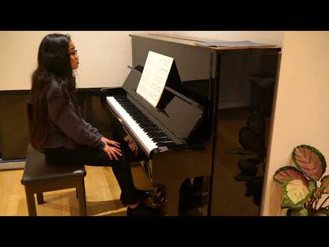 Sara Kydd - "Distinction" Trinity Grade 8 Exam performance