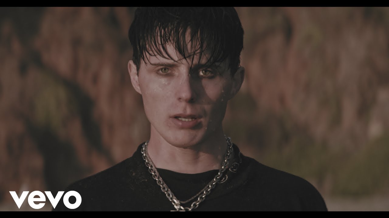 Call Me Karizma — Float