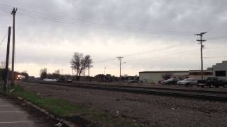 preview picture of video 'Northstar train for Minneapolis in Elk River, MN'