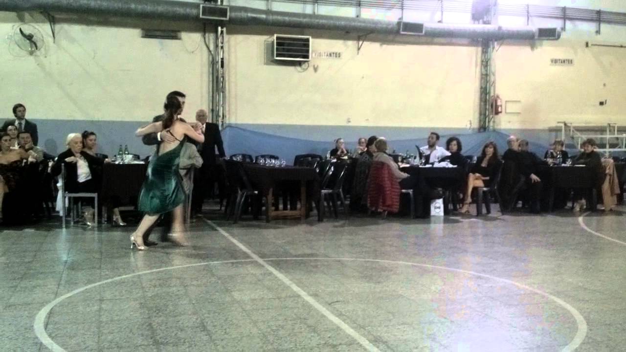 Inés Muzzopappa & Alejandro Hermida en Milonga Malena Sunderland Club (4)