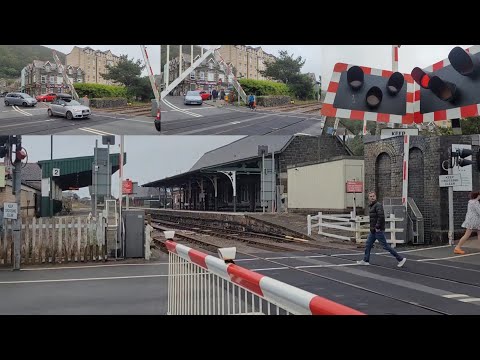 *Barrier Fails to raise ,Rare Squance & Triple Hangman* Barmouth South Level Crossing