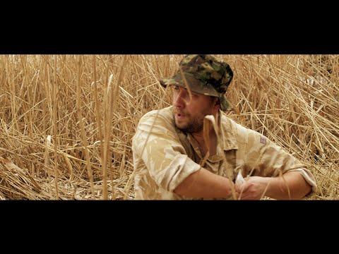 JAK PRZETRWAĆ W POLSCE ? [Parodia Bear Grylls Szkoła Przetrwania] || Kabaret Czwarta Fala