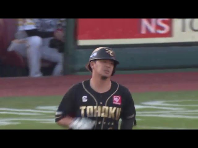 【2回裏】12年連続の2桁アーチ!! イーグルス・浅村栄斗 ライトスタンドへ先制のソロホームラン!!  2024年7月31日 東北楽天ゴールデンイーグルス 対 福岡ソフトバンクホークス
