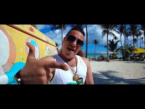 L.L. Junior - Bújj hozzám (Hivatalos videoklip)