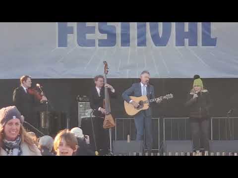 Lyle Lovett North Dakota w/ Rickie Lee Jones @ 30A Songwriter's Festival Destin, Florida Jan 14, '23