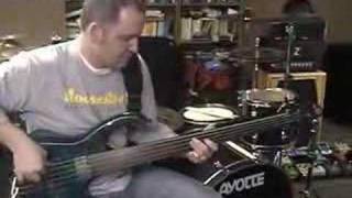 Bowlus Bass Borg GTG, 2007 - Mike checks out a Skjold bass