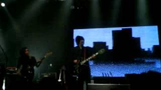 Download lagu HUJAN - KUALA LUMPUR at KL LIVE 2009 mp3