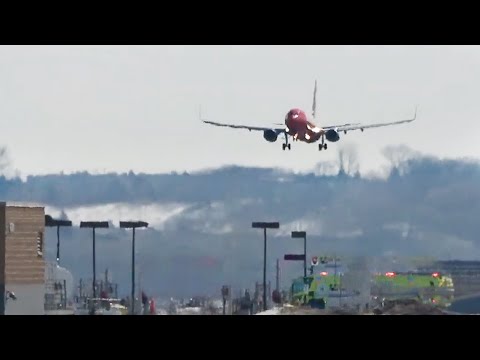 737 Makes Emergency Landing Without Flaps