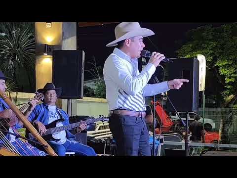 Al otro lado del rio - Carlos Saavedra 