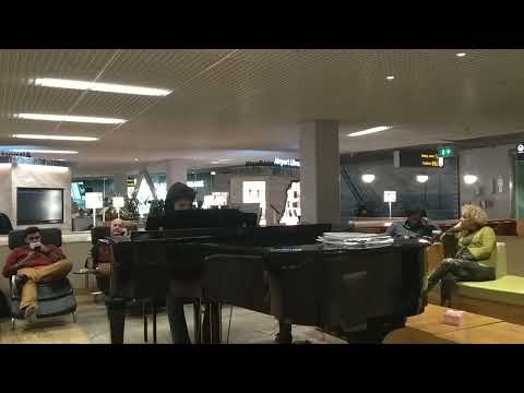 Piano Concert on the Airport