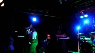 Skillz Performs "Crazy World" Richmond VA