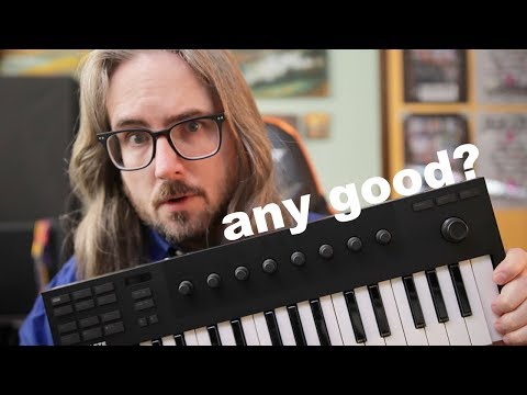 KOMPLETE KONTROL M32 MIDI KEYBOARD & NI audio interfaces // are they any good?