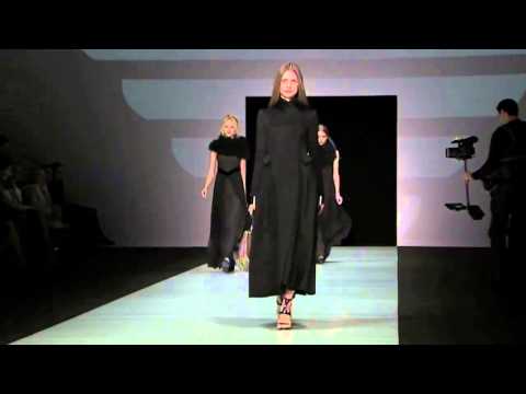 Emporio Armani   2011 Fall Winter   Womenswear Collection