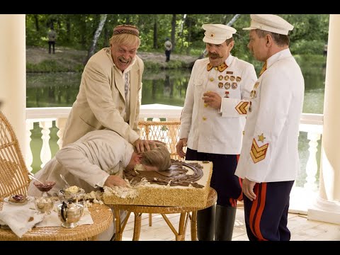 Никита Михалков опускает Сталина лицом в торт