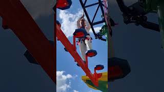 Moriremoooo 🤣 Aquapark Msc Euribia with msc friend David garland #msceuribia #moriremo #msccruises