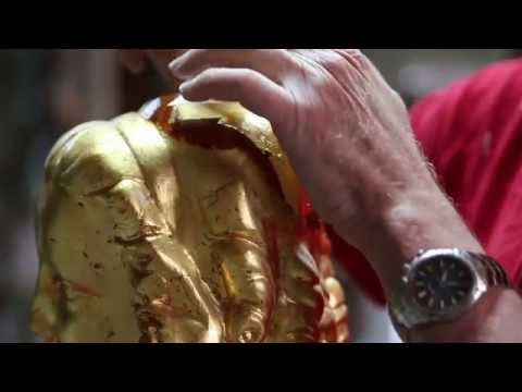 Restauratie buste met bladgoud.