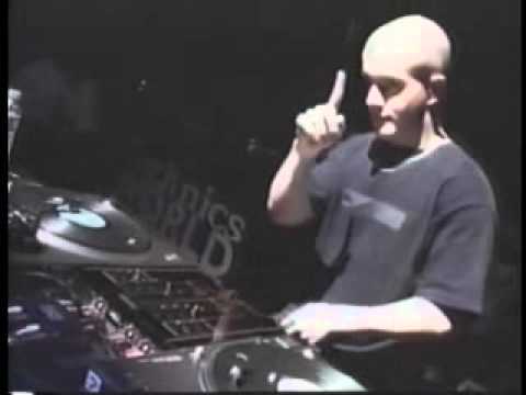 DJ PLUS ONE 2001 DMC WORLD CHAMPION