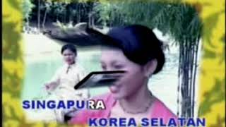 Download lagu Asli Wau Bulan mp3 Download lagu Asli Wau Bulan mp3