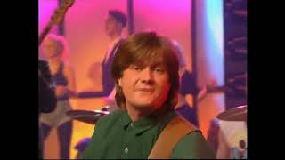 Rafaelin Enkeli ~ PEKKA  RUUSKA (Live)  🎵🎬🎼