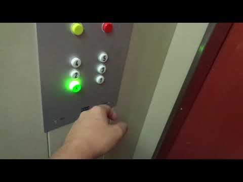 Amazing Original Old 1984 KONE Traction Elevator @ Lähteenkatu 6, Karhula, Kotka, Finland