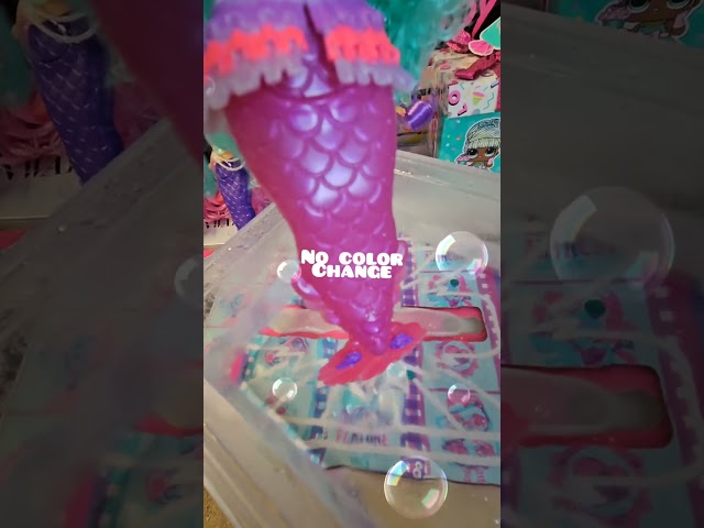 Vídeo relacionado con L.O.L. Surprise! Tweens - Mermaid Serena Finn - Muñeca de Moda con Cola Que Cambia de Color, Aleta Móvil y Bonitos Accesorios - Juguetes para Niños y Coleccionistas a Partir de 4 Años