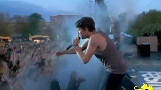 3OH!3 - Don&#39;t Trust Me (Live @ MTV2 mtvU&#39;s Movies And Music Festival 2010)