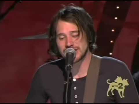 Thumbnail for ilversun Pickups - Lazy Eye (Live / Discover & Download Video) by Nikki Monninger