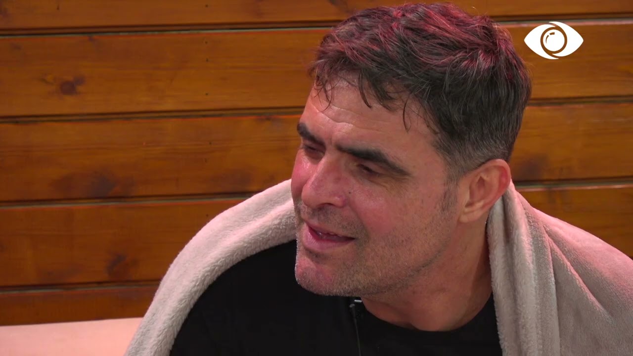 Momente gazmore/Artistët ja marrin Isos