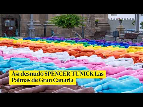 500 personas posan desnudas para proyectar la defensa LGTBIQA+ en una obra de Spencer Tunick