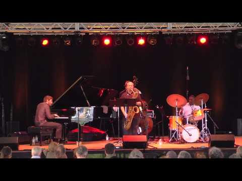 Benny Green Trio featuring Gary Smulyan Live at the 2012 Litchfield Jazz Fest (excerpt 2)