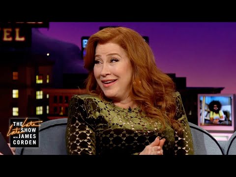 リサ・アン・ウォルター、息子たちにやり返す (Lisa Ann Walter Claps Back At Her Sons)