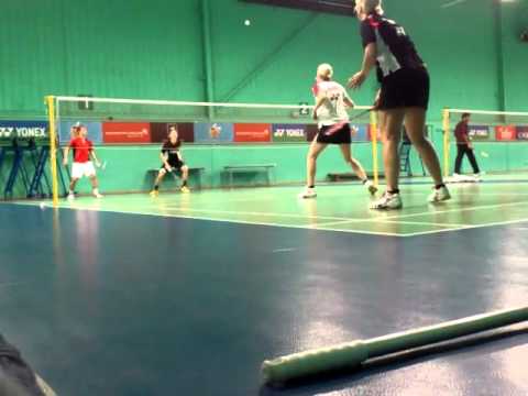 Sean vendy Ben lane play Ella and Toni