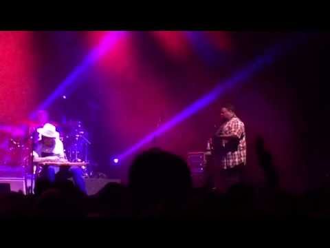 Juan Nelson Bass solo Ben Harper & the Innocent Criminals