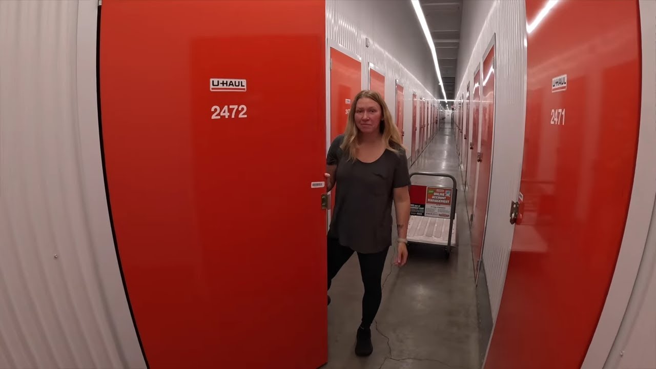 I Bought a U-Haul Storage Unit Looking for Storage Auction Treasures