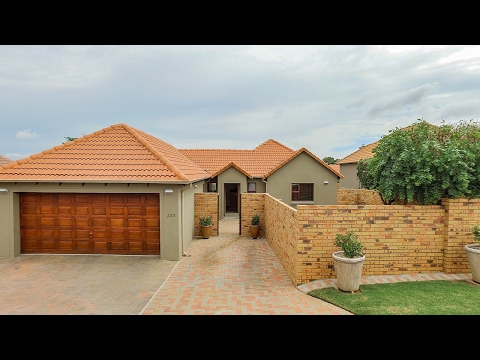 3 Bedroom House for sale in Gauteng | East Rand | Edenvale | Greenstone Hill |