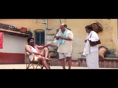 Tennis Krishna Comes to Do B.C Patil Haircut | Comedy Scene | Kaurava Kannada Movie | Bank Janardhan