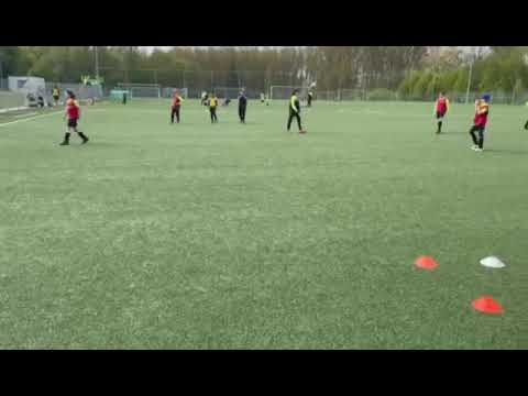 Stagetraining 2 U11 tussenvorm 2: TT- Bal recupereren door interceptie