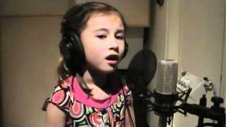 Yes, Jesus Loves Me. Awesome rendition by 7 year old Rhema Marvanne. - Dear Jesus, I Love You.flv