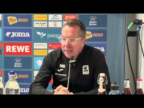 Press conference after the match between 1860 Munich and FC Saarbrücken