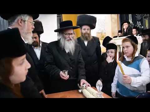 New Spinka Bnei Brak Rebbe Counting Sefira And Making Havdallah During Shiva - Iyar 5781