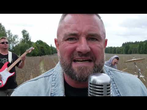 Basti x Tomasz Derach - "Niedziela" [Official Video]