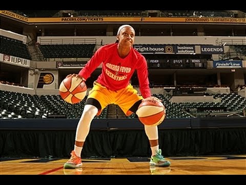 Tiffany Mitchell Scores 18 Points in WNBA Debut