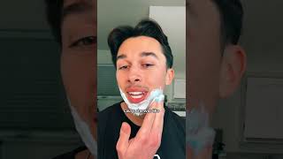 How mom and dad text so differently.. 💬😭 #relatablestories #comedy #funnymemes