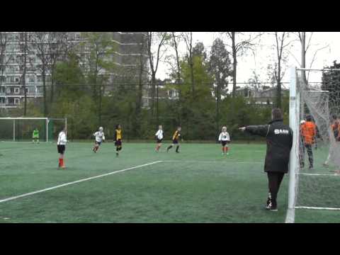 Jodan Boys E1 - TOGB E1  1e helft 03Nov2012