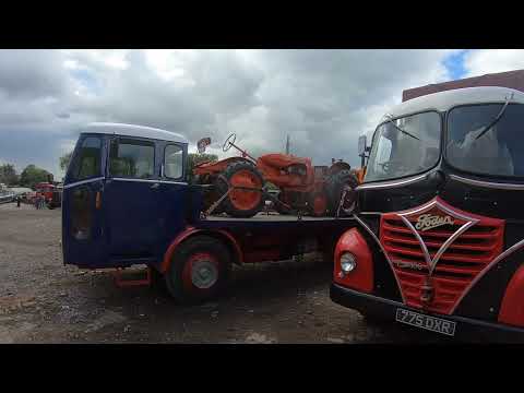 VLOG 121, BOAT, STEAM AND VINTAGE VEHICLE GATHERING AT REDHILL MARINA